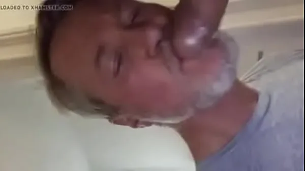 Daddy cumming in daddy's mouth 드라이브 동영상 표시