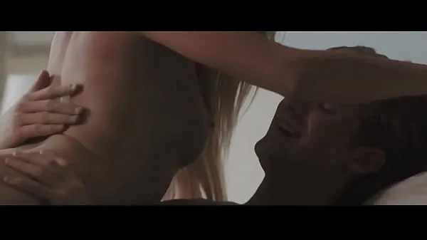 Amber Heard Fully Nude Riding a Guy in Bed - Nude Boobs - The Informers 드라이브 동영상 표시