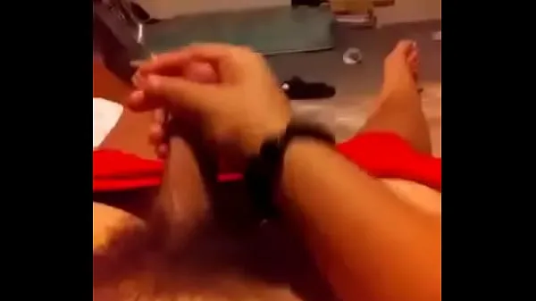 แสดง Young 18 year old boy films nice cumshot วิดีโอขับเคลื่อน