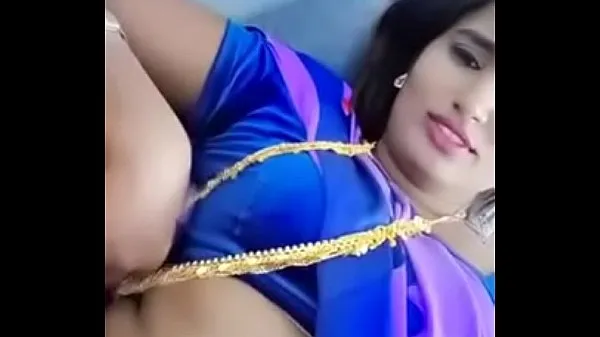 Mostrar Swathi naidu con su novio vídeos de conducción