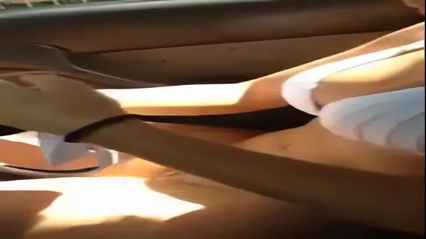 Videoları gösterin Deborah Secco nua vestindo biquini no carro çalıştırın