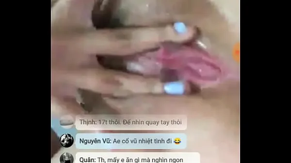 Mostrar Chicas de seda se masturban en el grupo Zalo extremadamente acuoso vídeos de conducción