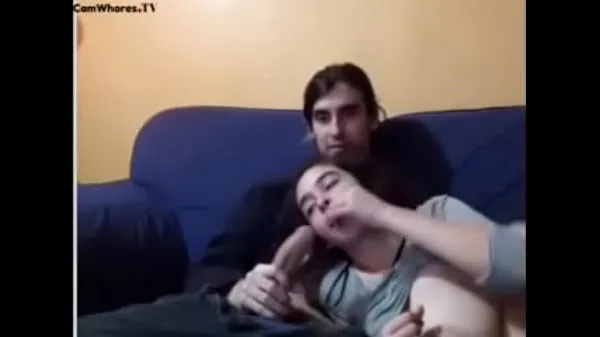 Couple has sex on the sofa ڈرائیو ویڈیوز دکھائیں