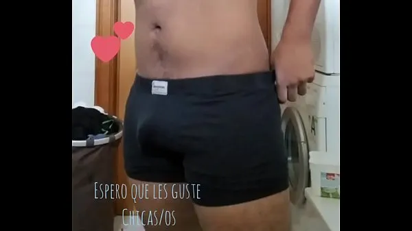 Mostrar Boy masturbates secretly vídeos de conducción