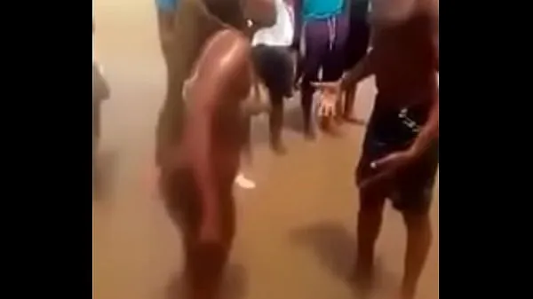 عرض مقاطع فيديو محرك الأقراص Mozambican fuck in the beach