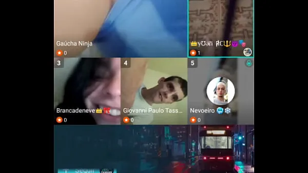 Novinha zeigt muschi in bigo live stumm und er fast infarktFahrvideos anzeigen