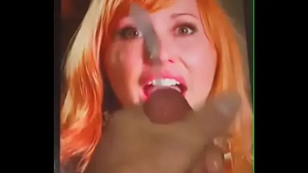 Zobrazit videa z disku KARI BYRON OPENS MOUTH FOR CUM