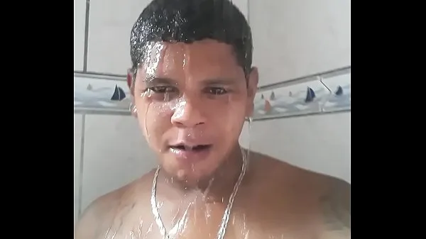 cumming in the showerFahrvideos anzeigen