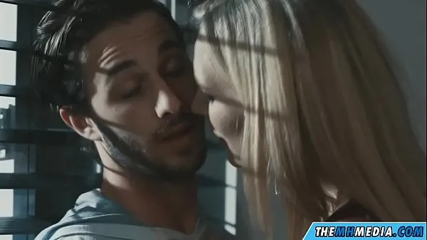 Mostra sesso romantico con una madre magravideo di guida