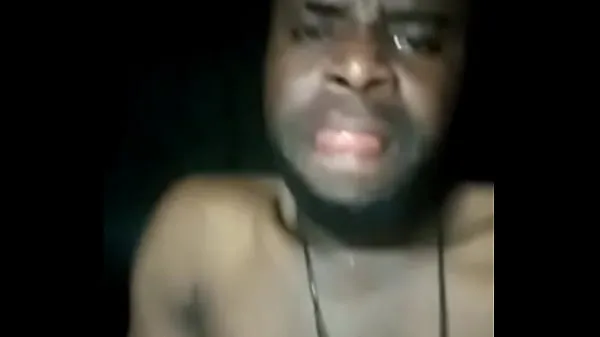 Sexy Nigerianer wichstFahrvideos anzeigen