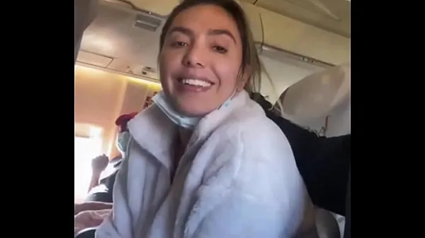 عرض مقاطع فيديو محرك الأقراص Sucking dick on the plane Watch it on bolivianamimi.tv