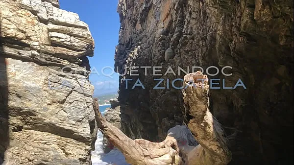 Mostrar La Punta Zicatela ChaqueteandoC Si te gustan las actividades al aire libre, WS y la masturbación; te encantará ver a dándose placer en la famosa playa de surf La Punta Zicatela en Oaxaca M vídeos de conducción