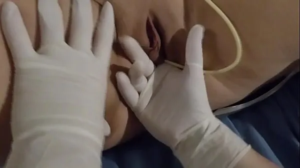 แสดง Cathéter et massage vaginal วิดีโอขับเคลื่อน