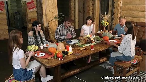 Toon Thanksgiving Dinner turns into Fucking Fiesta by ClubSweethearts Drive-video's