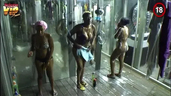 Mostrar Big Brother Africa Hotshots Shower Hour - Goitse Butterphly Sipe Luis vídeos de conducción